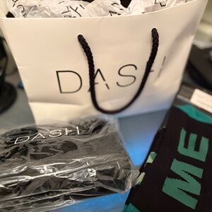 Dash Kim kardashian - cosmetic case - Arthur George socks